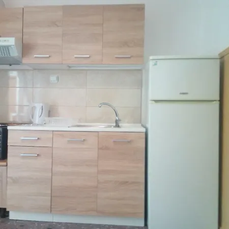 Kostas Beach Apartment