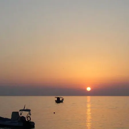 Kostas Beach Nea Plagia